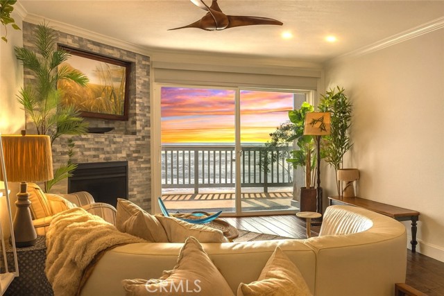 1445 S Pacific Street, Oceanside CA: https://media.crmls.org/medias/95c2cdd5-638b-4973-9a48-203c74baf405.jpg