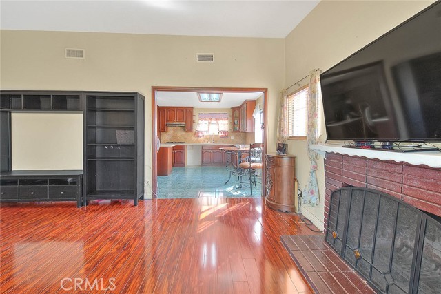 Detail Gallery Image 5 of 26 For 14266 Beckner St, La Puente,  CA 91746 - 3 Beds | 2 Baths