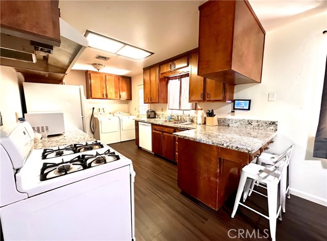 Detail Gallery Image 6 of 27 For 45412 N Oakview Dr, Oakhurst,  CA 93644 - 3 Beds | 2 Baths