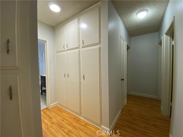 Detail Gallery Image 3 of 13 For 157 Esperanza Ave #C,  Sierra Madre,  CA 91024 - 3 Beds | 2 Baths