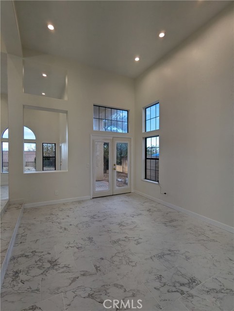 Detail Gallery Image 12 of 66 For 42057 Parkmont Dr, Quartz Hill,  CA 93536 - 5 Beds | 3 Baths