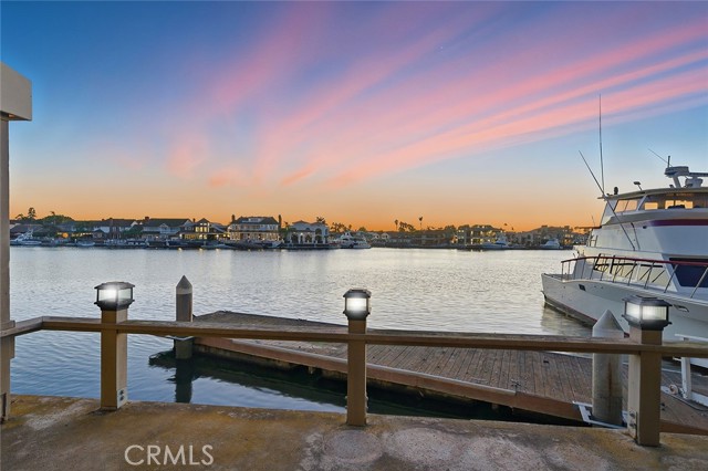 Image 43 of 47 For 16611 Carousel Lane