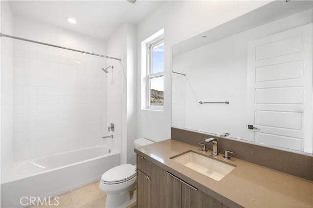 11914 N CHURCHILL WAY, Porter Ranch CA: https://media.crmls.org/medias/95c5b87e-15d3-4fe7-bbf5-4f1cf0c6ceaf.jpg