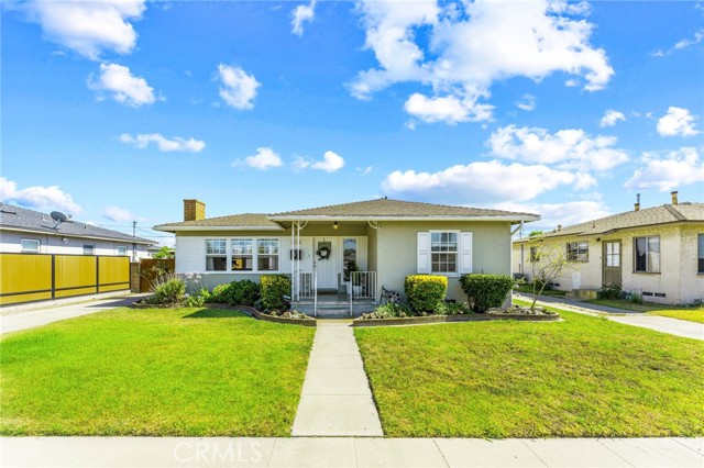 5210 Patterson Street, Long Beach, California 90815, 3 Bedrooms Bedrooms, ,1 BathroomBathrooms,Single Family Residence,For Sale,Patterson,PW24130795