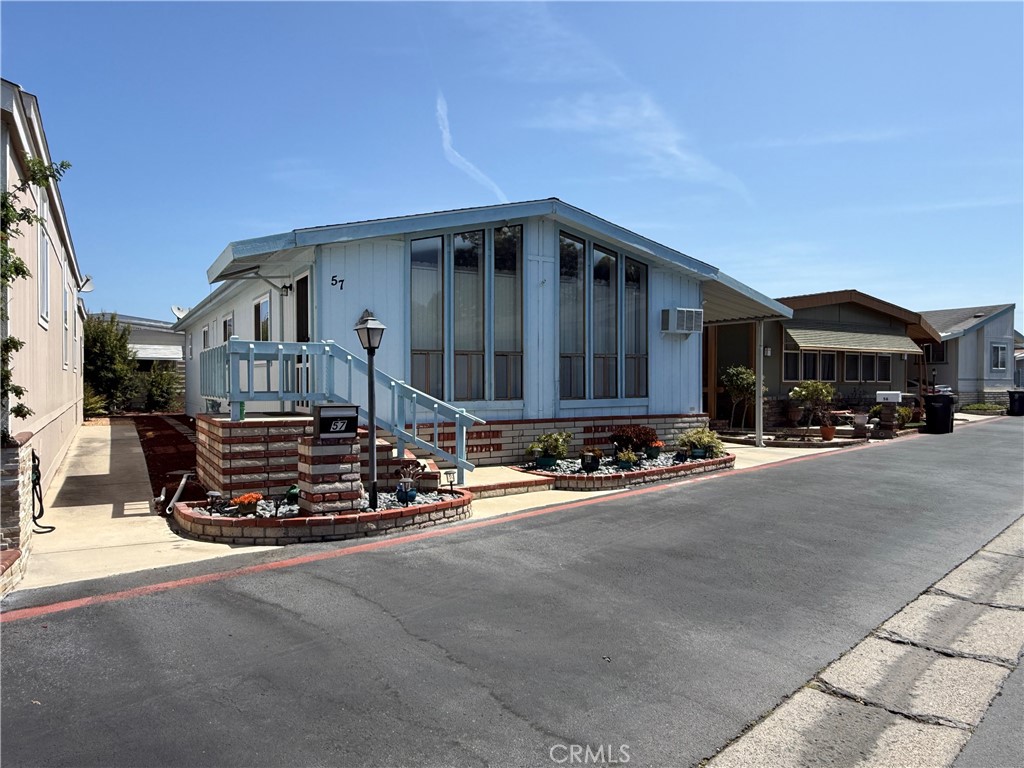 MLS #OC26163565 image #16