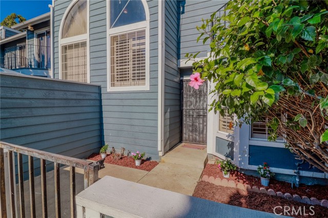 14738 Pioneer Boulevard, Norwalk CA: https://media.crmls.org/medias/95c6ed90-cc53-47a2-8ec3-7ceccd05dedb.jpg