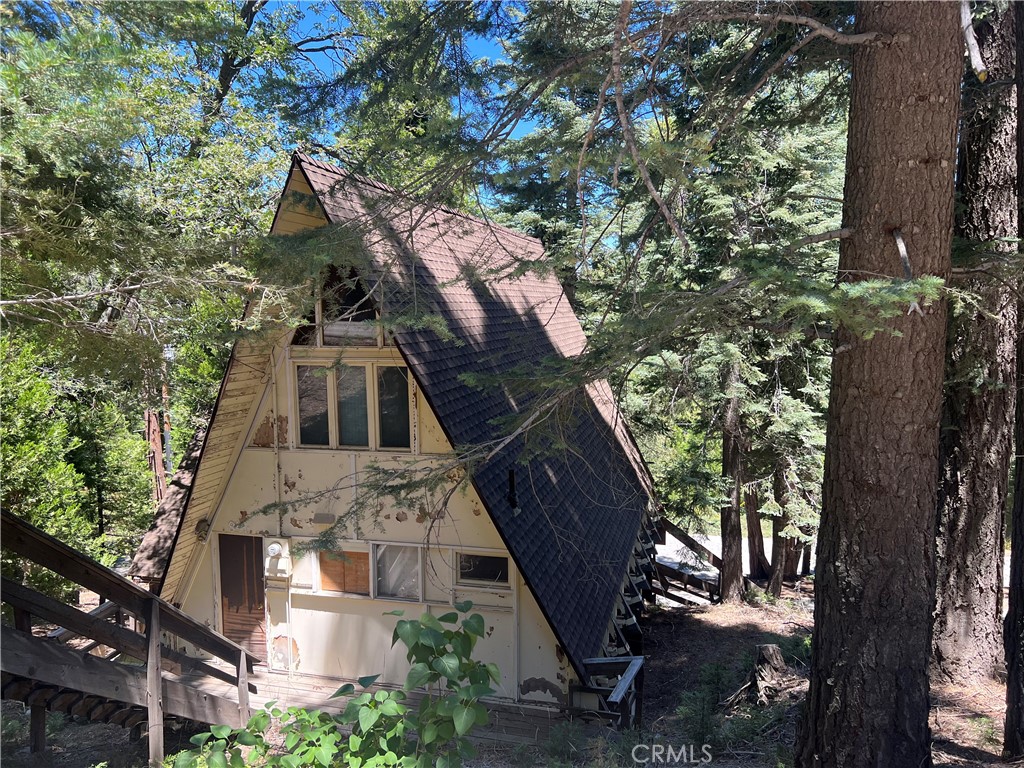 841 Glen View Lane