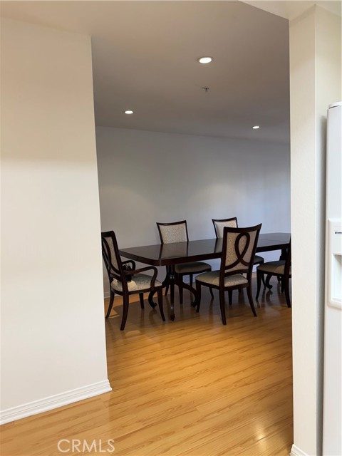 1131 Campbell Street, Glendale CA: https://media.crmls.org/medias/95c76d8e-3b00-4ffe-8c63-ac917d97fe9e.jpg