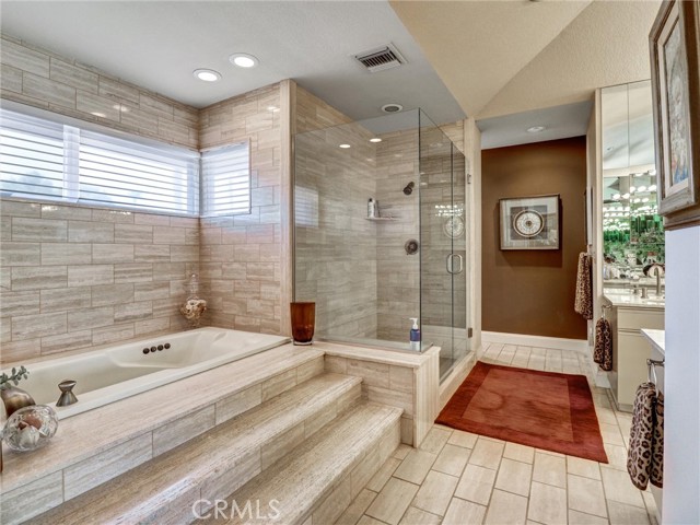 208 Kavenish S Drive, Rancho Mirage CA: https://media.crmls.org/medias/95c8453f-c5b6-4406-aed0-f2df0684932b.jpg
