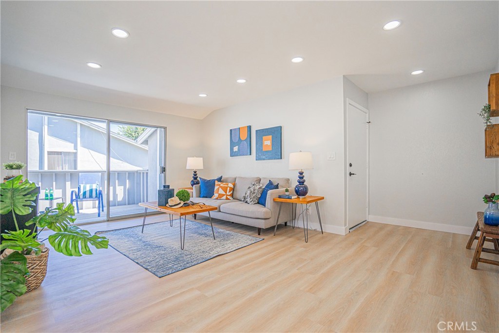 95c898ff 1861 4940 91c2 F5bdbab450fb