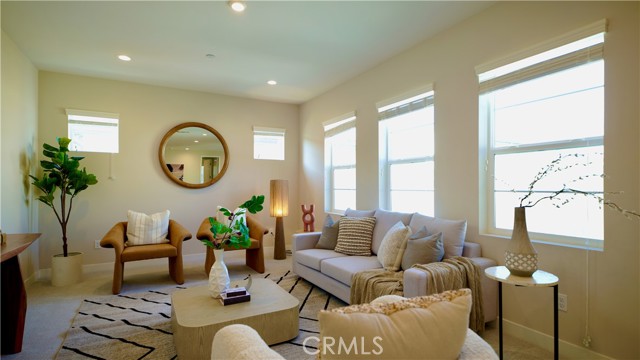 Detail Gallery Image 4 of 7 For 150 Edna, Lake Forest,  CA 92630 - 4 Beds | 4 Baths