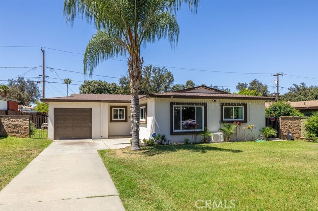 Detail Gallery Image 2 of 34 For 3160 David St, Riverside,  CA 92506 - 3 Beds | 1 Baths