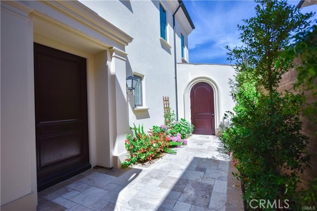 52 Open range, Irvine CA: https://media.crmls.org/medias/95cce144-3354-4428-8212-4a730effd4f5.jpg