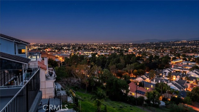 Detail Gallery Image 3 of 57 For 12348 Circula Panorama, North Tustin,  CA 92705 - 5 Beds | 3 Baths