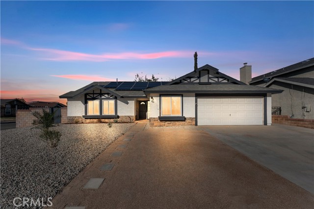 Detail Gallery Image 2 of 46 For 3519 Jupiter Ave, Palmdale,  CA 93550 - 4 Beds | 2 Baths