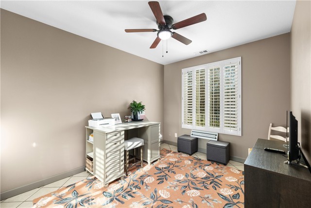 Detail Gallery Image 31 of 55 For 43856 Carentan, Temecula,  CA 92592 - 4 Beds | 2/1 Baths