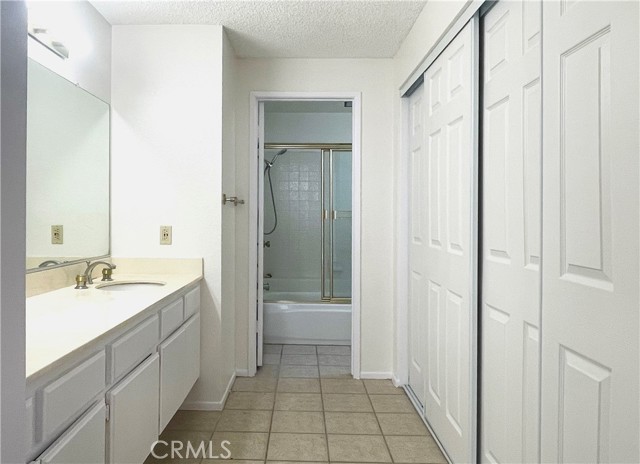 Detail Gallery Image 14 of 23 For 2563 Plaza Del Amo #109, Torrance,  CA 90503 - 2 Beds | 2/1 Baths