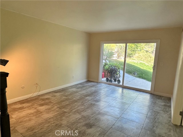 Detail Gallery Image 4 of 22 For 25456 El Picador, Mission Viejo,  CA 92691 - 4 Beds | 3/1 Baths