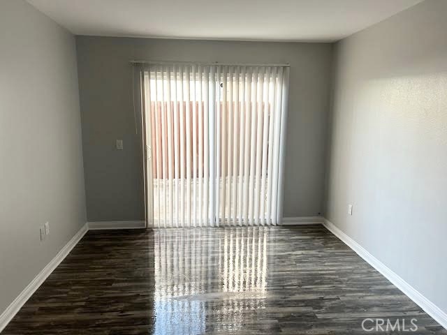 Detail Gallery Image 8 of 12 For 1265 Olive Tree Ln #B,  Hemet,  CA 92543 - 2 Beds | 1 Baths