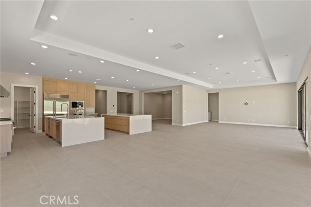 11851 Red Hawk Lane, Porter Ranch CA: https://media.crmls.org/medias/95ce96e5-8b51-4fa1-bfc8-f5398fdaeddb.jpg