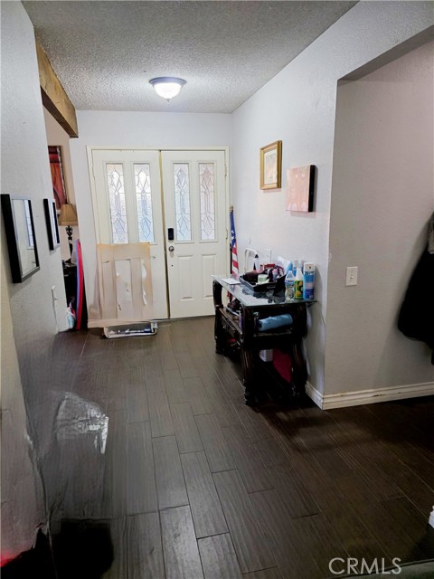 Detail Gallery Image 15 of 38 For 6026 Winncliff Drive, Jurupa Valley,  CA 92509 - 3 Beds | 2 Baths