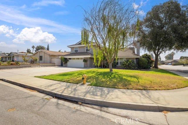 3314 Benton Avenue, La Verne CA: https://media.crmls.org/medias/95cf3ea5-ad8b-4a8c-99d2-a152387efb7c.jpg