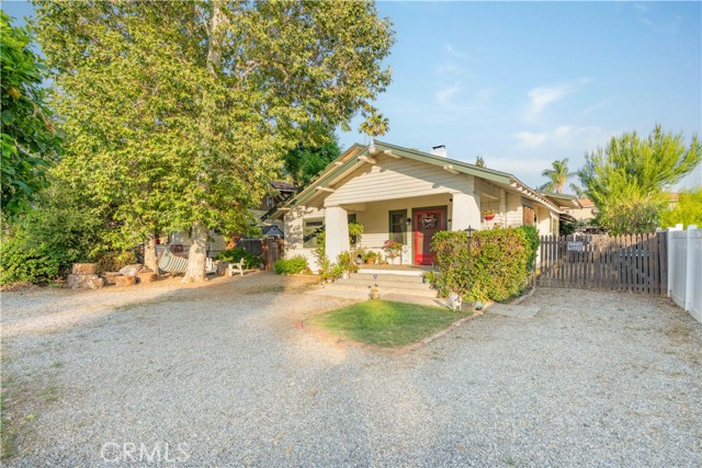 7914 Magnolia Avenue, Riverside CA: https://media.crmls.org/medias/95d108b7-551d-4357-9914-19d0035c9b80.jpg