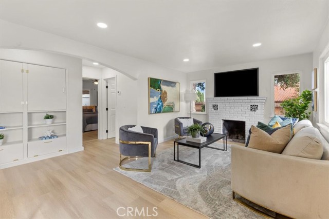 Detail Gallery Image 7 of 32 For 9240 Calimesa Bld, Calimesa,  CA 92320 - 4 Beds | 2 Baths