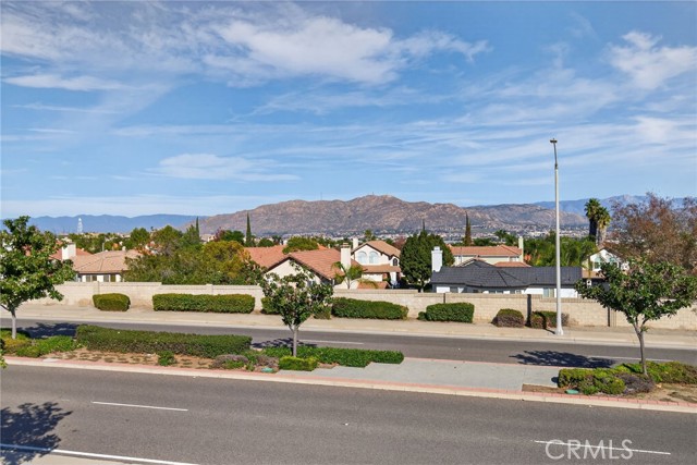 Detail Gallery Image 34 of 42 For 20646 Mesa Oak, Riverside,  CA 92508 - 4 Beds | 3 Baths