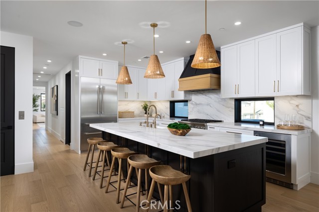 1315 Ocean Avenue, Seal Beach CA: https://media.crmls.org/medias/95d220e1-19f8-49d9-90b2-0a1a8ce77454.jpg