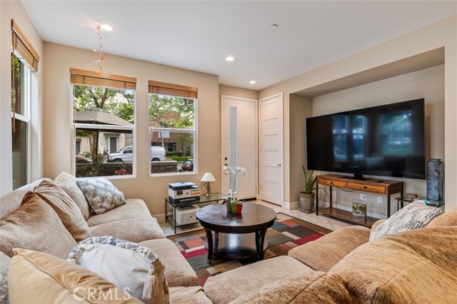Detail Gallery Image 10 of 41 For 46 Beacon Way, Aliso Viejo,  CA 92656 - 3 Beds | 2/1 Baths