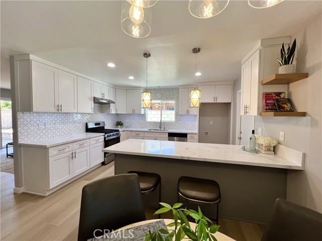 Detail Gallery Image 7 of 50 For 1626 S Pacific Ave, Santa Ana,  CA 92704 - 3 Beds | 2 Baths