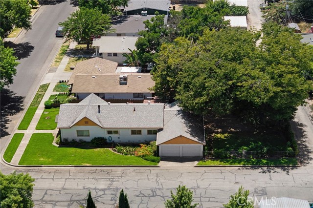 991 Vermont Street, Gridley CA: https://media.crmls.org/medias/95d31f9d-9bff-4ad1-addc-097c3fbe494f.jpg