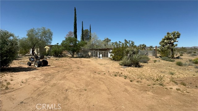 Detail Gallery Image 29 of 47 For 2975 La Habra Ave, Yucca Valley,  CA 92284 - 3 Beds | 2 Baths