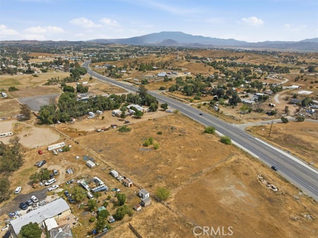 Detail Gallery Image 4 of 10 For 25605 State Highway 74, Perris,  CA 92570 - – Beds | – Baths