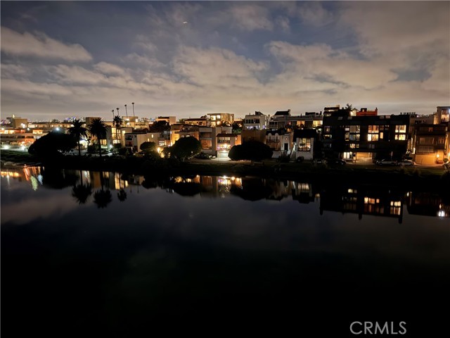 Detail Gallery Image 7 of 11 For 6400 Pacific #311,  Playa Del Rey,  CA 90293 - 2 Beds | 2 Baths