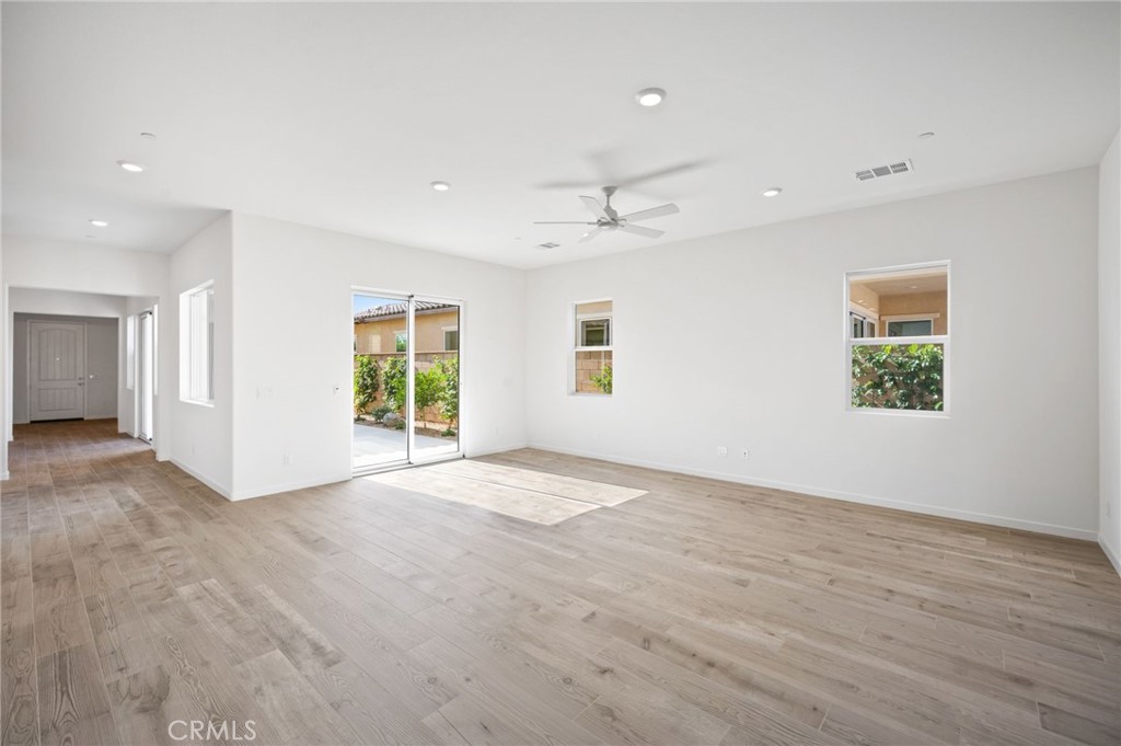 MLS #CV25238640 image #12