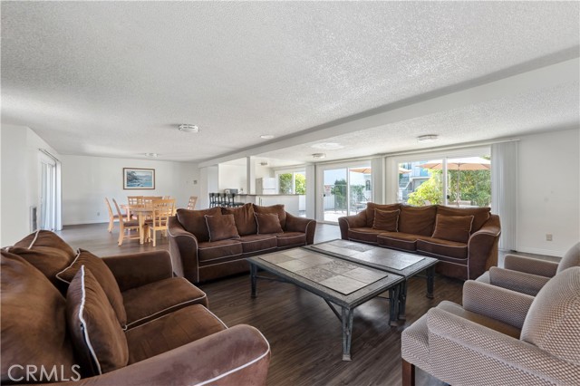 3656 Garnet Street, Torrance CA: https://media.crmls.org/medias/95d504f5-8418-454a-b134-24e288dc5fcf.jpg