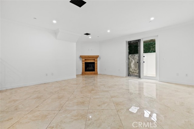 designer's fire place, recessed lightings, modern HVAC Registers