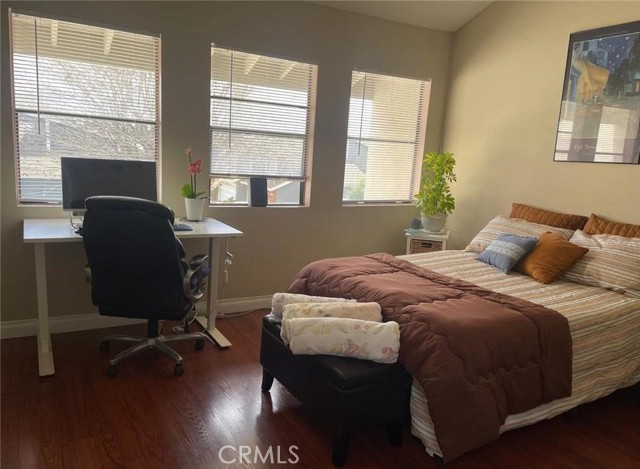 Detail Gallery Image 13 of 18 For 404 Brighton Springs, Costa Mesa,  CA 92627 - 2 Beds | 1/1 Baths