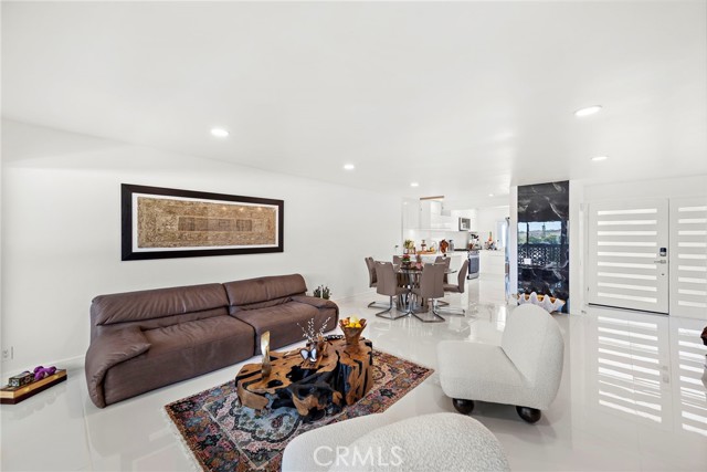 Detail Gallery Image 4 of 38 For 23421 Caminito Telmo, Laguna Hills,  CA 92653 - 1 Beds | 1/1 Baths