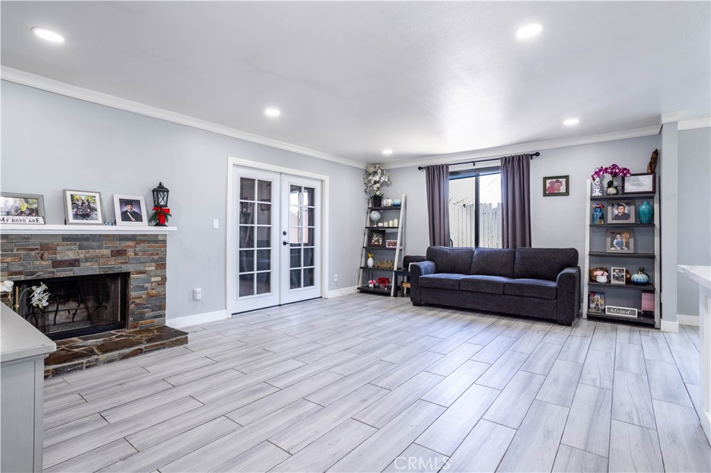 MLS #SR25230238 image #6