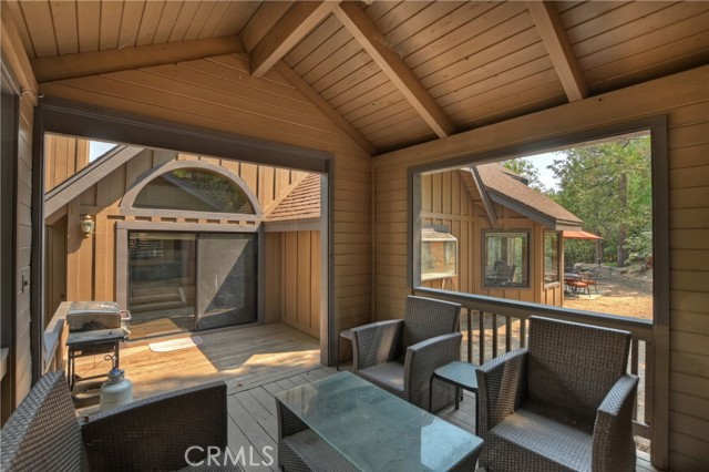 Detail Gallery Image 20 of 53 For 27336 Alpen Dr, Lake Arrowhead,  CA 92352 - 4 Beds | 4/1 Baths