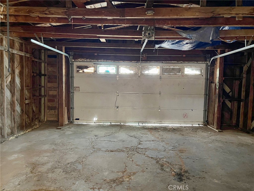 https://media.crmls.org/medias/95d93f15-cd43-450a-a858-cd9b9ed99024.jpg?preset=X-Large