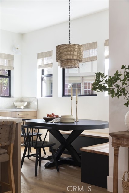 Detail Gallery Image 6 of 29 For 481 Bay View Ct, Lake Arrowhead,  CA 92352 - 4 Beds | 3/1 Baths