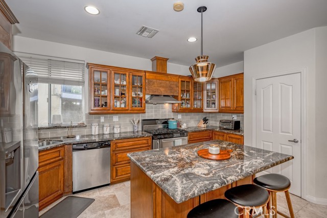 Detail Gallery Image 12 of 55 For 1124 Kathleen Dr, Newbury Park,  CA 91320 - 4 Beds | 3/1 Baths