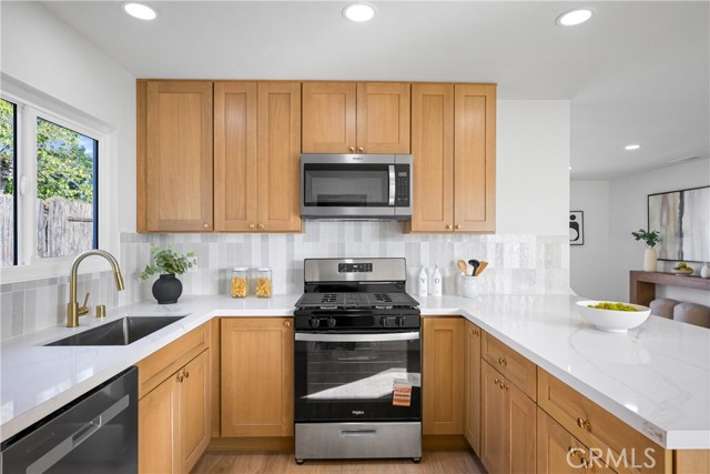 Detail Gallery Image 16 of 42 For 7041 Cameo St, Rancho Cucamonga,  CA 91701 - 4 Beds | 2 Baths