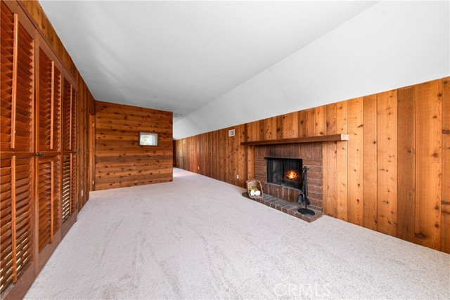 2060 Belgrave Court, Simi Valley CA: https://media.crmls.org/medias/95db883b-d493-45f6-a5ba-70aed31f3e13.jpg