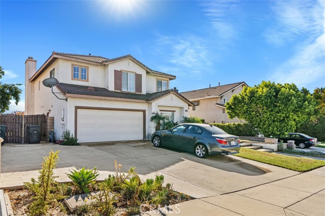 Detail Gallery Image 2 of 22 For 19571 Norwich Dr, Riverside,  CA 92508 - 4 Beds | 2/1 Baths