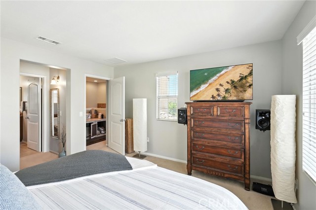 20337 Livorno Way, Porter Ranch CA: https://media.crmls.org/medias/95dc915f-1f36-483f-b7e8-ac112be3fb70.jpg